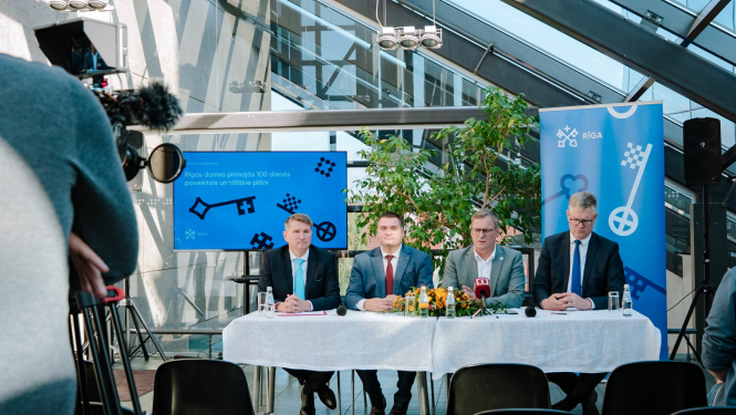 Rīgas domes vadība preses konferncē